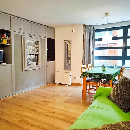 A Pie De Pistas De La Molina, La Mejor Ubicacion Apartment