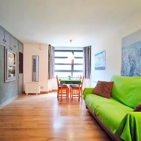 A Pie De Pistas De La Molina, La Mejor Ubicacion Apartment La Molina (Girona)