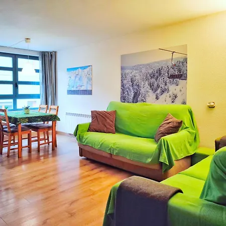 A Pie De Pistas De La Molina, La Mejor Ubicacion Apartment La Molina (Girona)